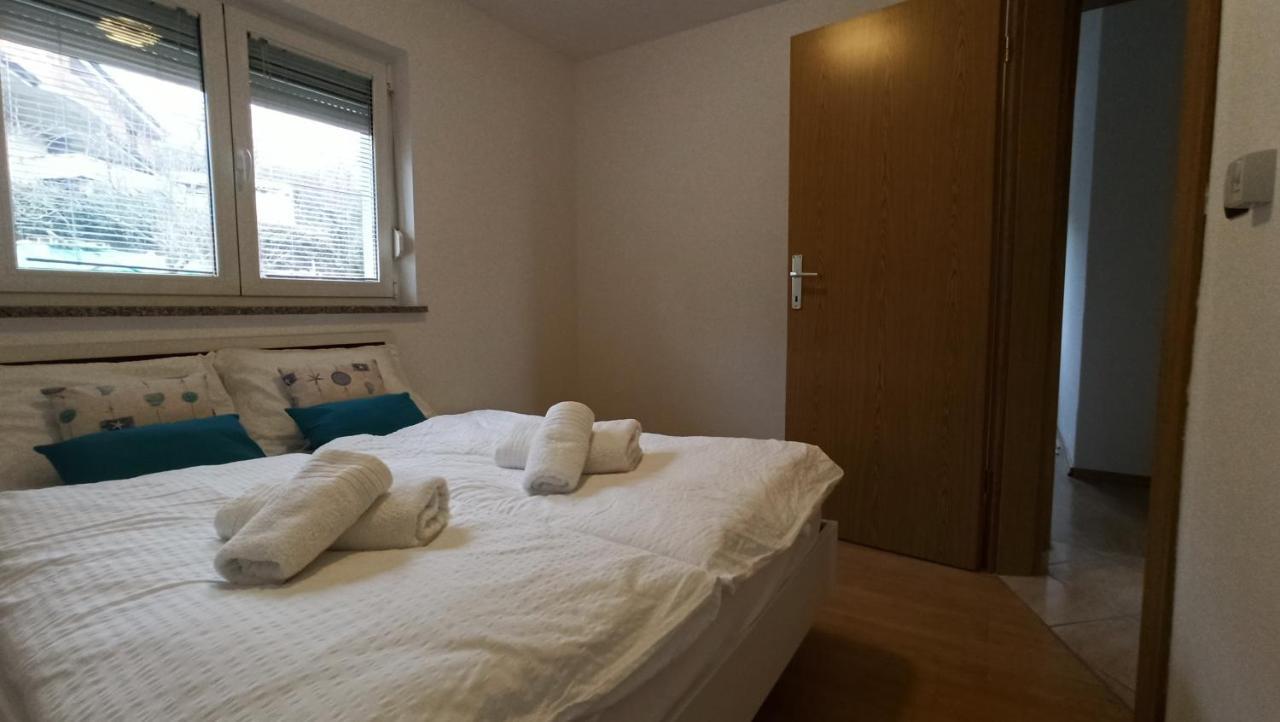 Črni Kal Apartma Apollonio מראה חיצוני תמונה