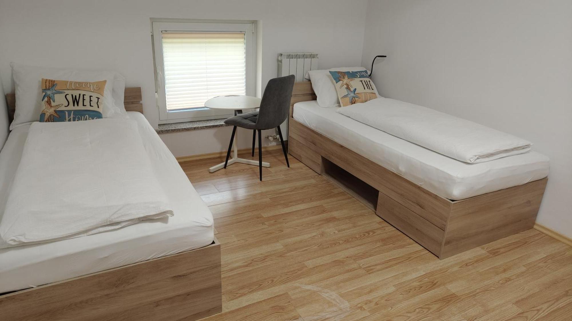 Črni Kal Apartma Apollonio מראה חיצוני תמונה